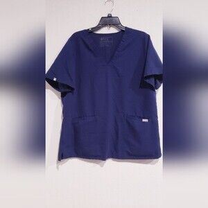 FIGS Technical Collection woman’s scrub top XL